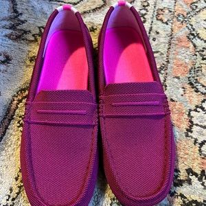 Rothys the driver Fuschia size 9